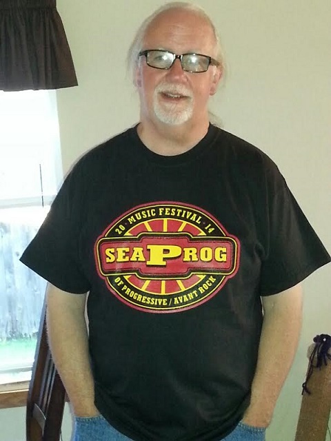 Seaprog 2014 T-shirt on a lovely model