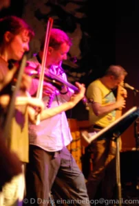 Zhongyu, Seaprog 2013, The Royal Room, 20 June, 2013. L-R: Alicia DeJoie, Jim DeJoie, Jon Davis